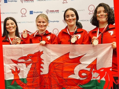 commonwealth-bronze-for-cadet-womens-epee-team